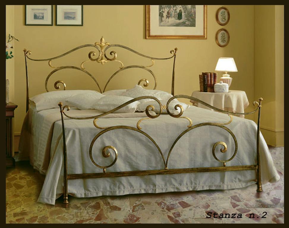 B&B Misatere Vallelonga ภายนอก รูปภาพ